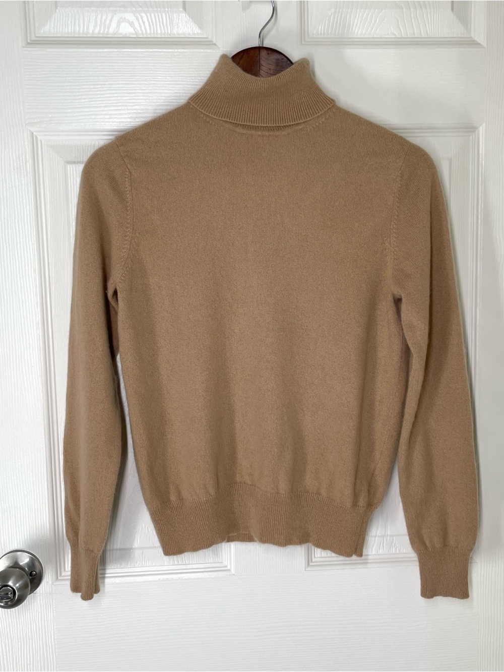 Lord & Taylor 100% Two Ply Cashmere Turtleneck Sweater Camel Beige Medium